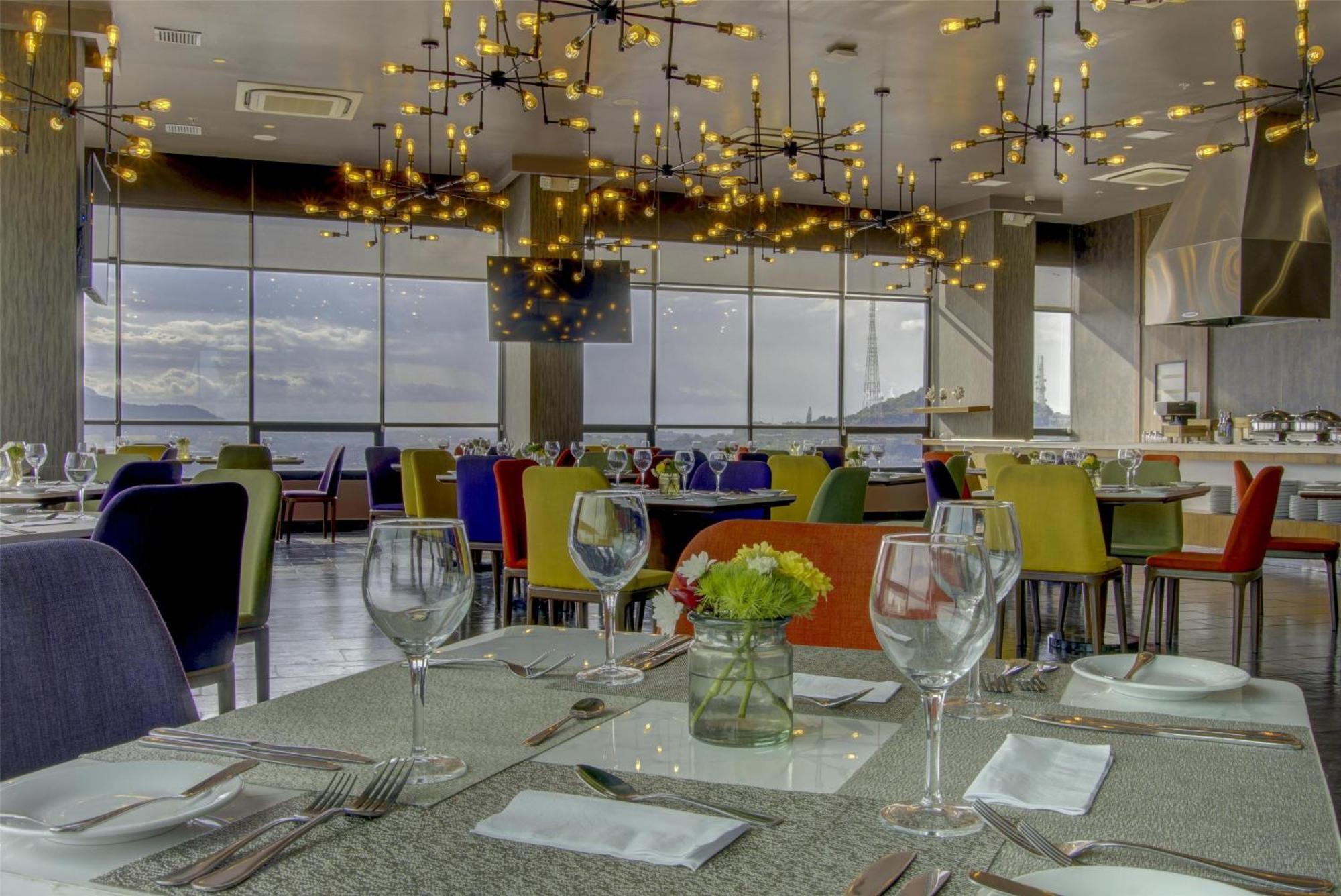 Doubletree By Hilton Guayaquil Hotell Eksteriør bilde